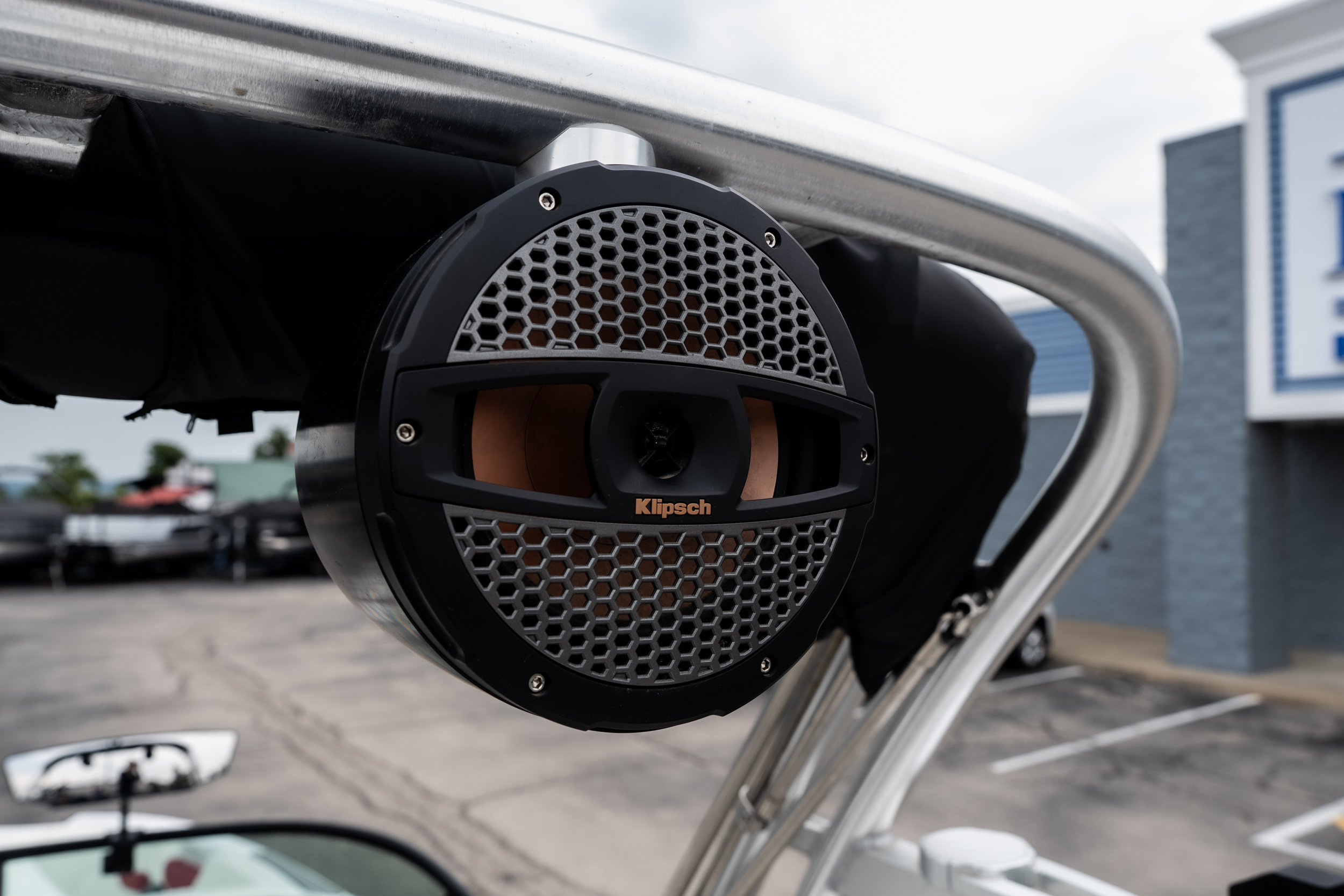 2023 MasterCraft XT24 - Image 34