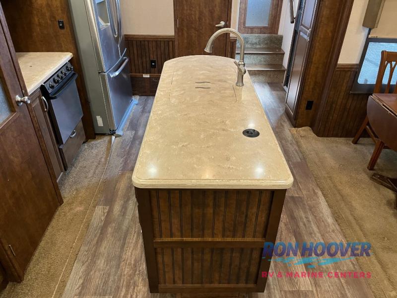 2016 FOREST RIVER 3875FB - Image 18