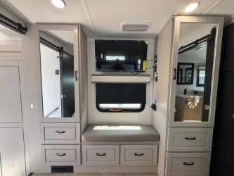 2026 JAYCO NORTH POINT 382FLRB - Image 15