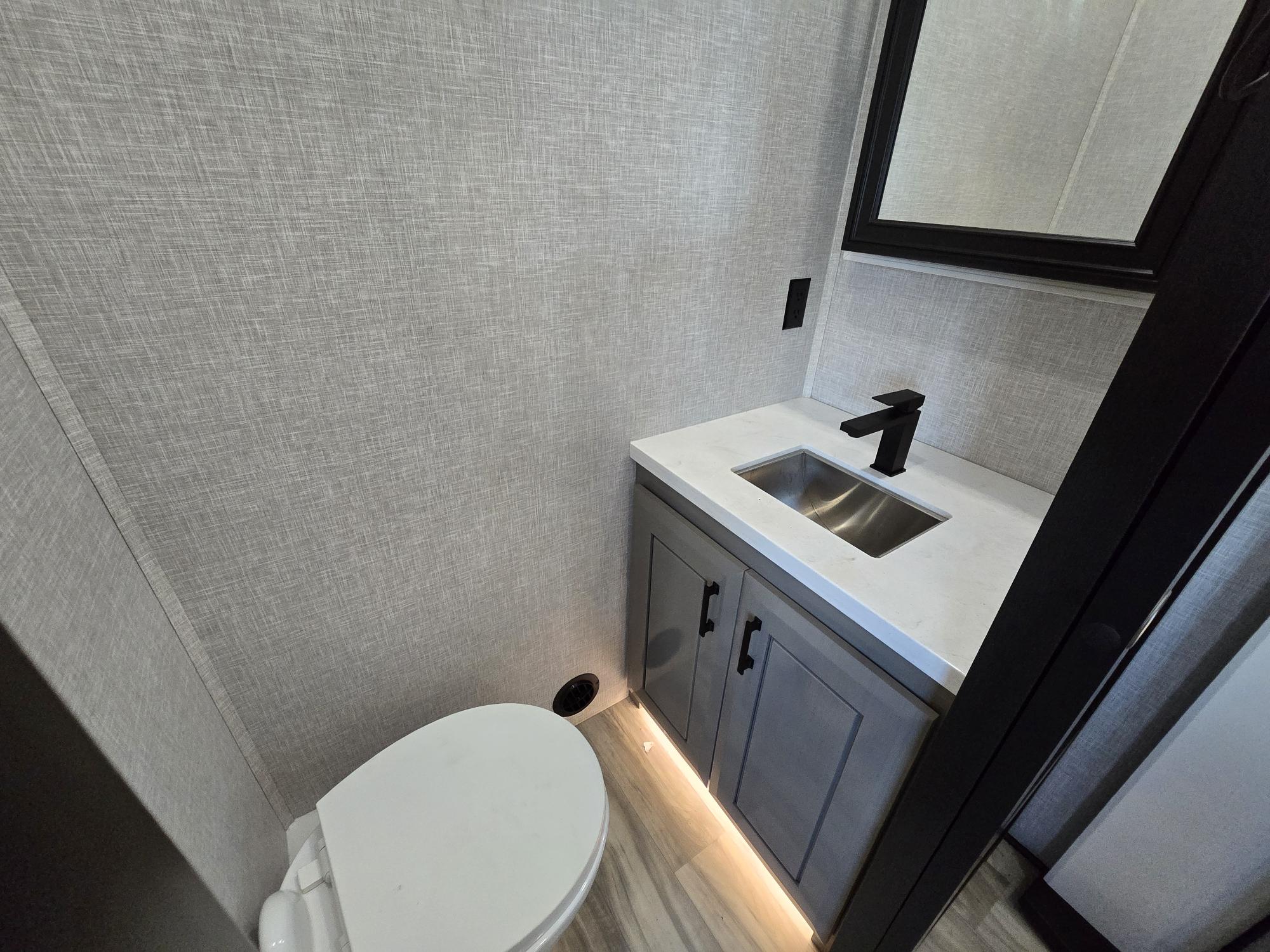 2025 JAYCO PINNACLE 38FLGS - Image 7