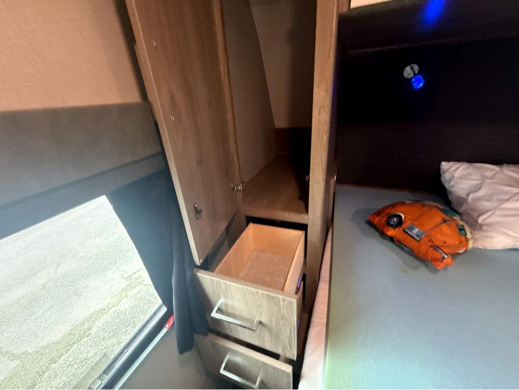 2023 GRAND DESIGN IMAGINE XLS 23LDE - Image 24