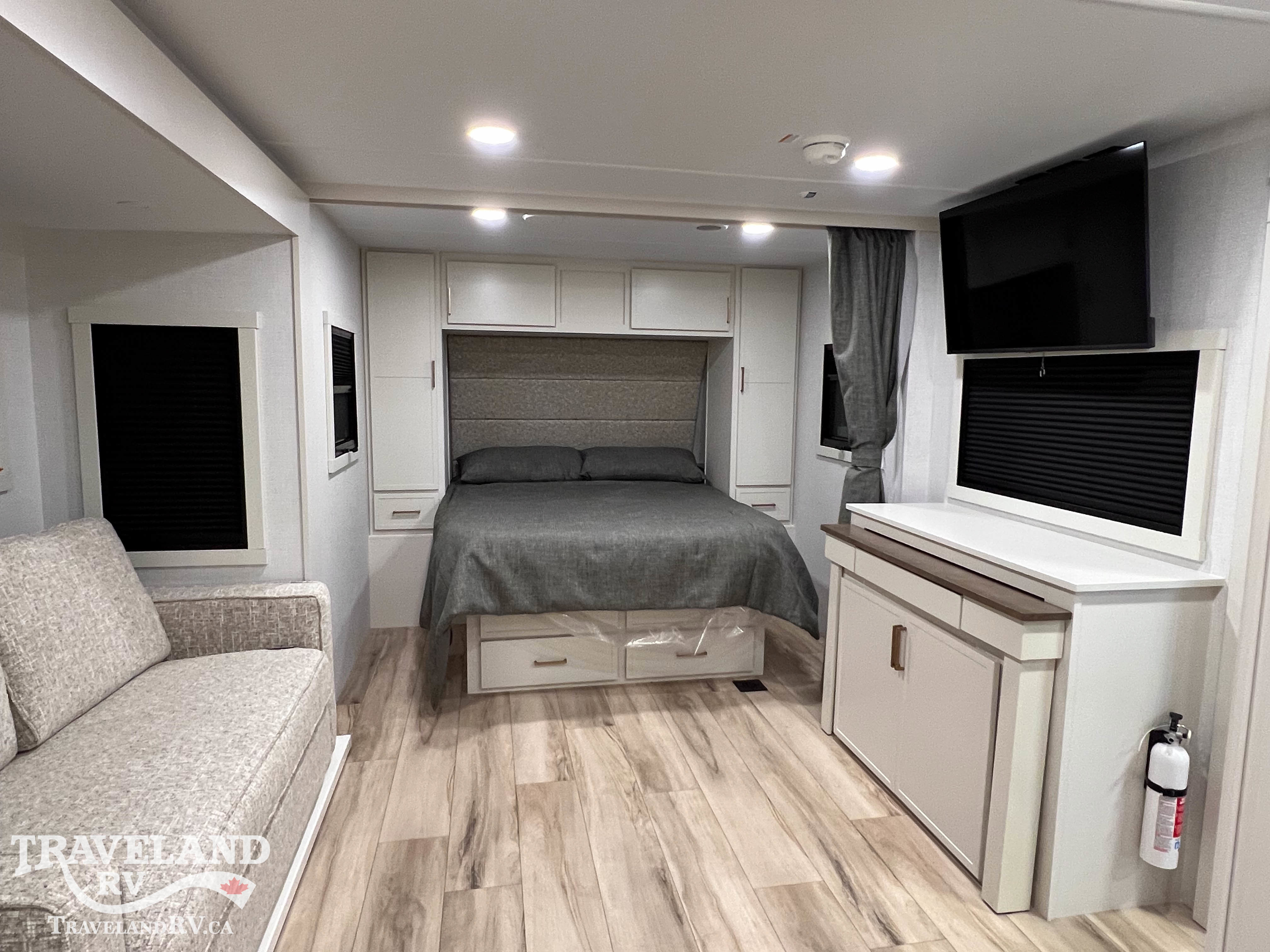 2026 Brinkley RV Model Ix 23x - Image 4