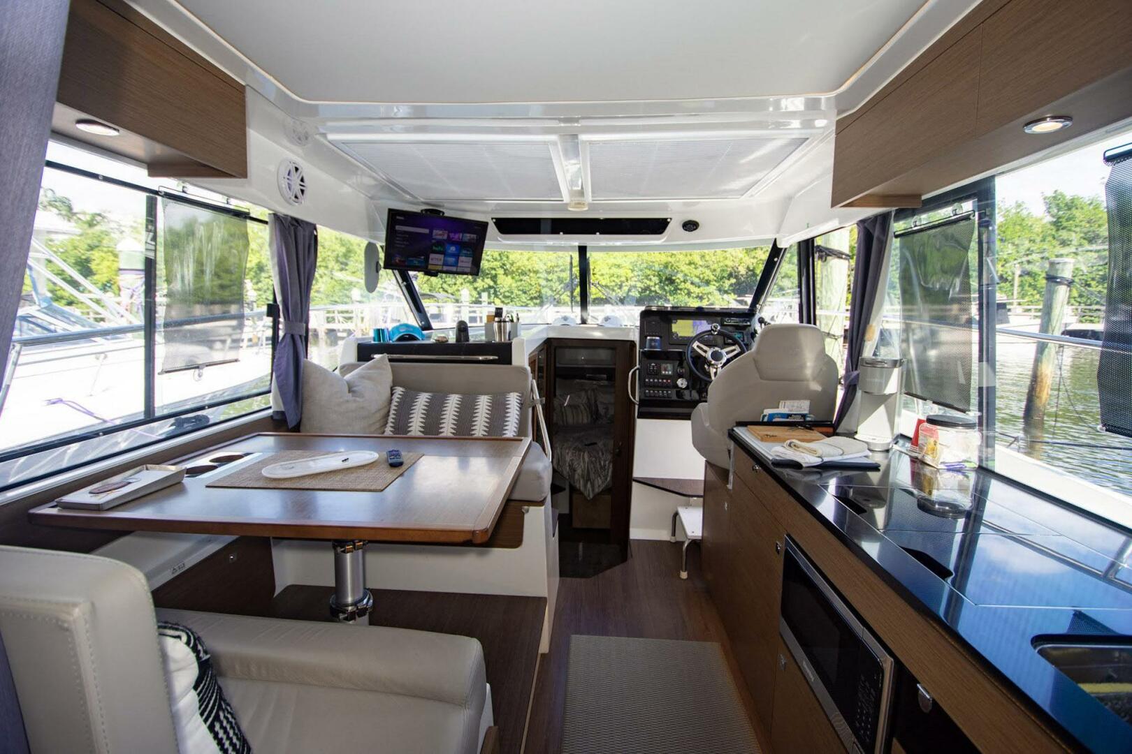 2021 Jeanneau NC 1095 - Image 3