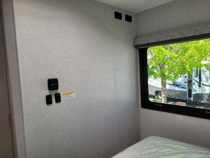 2026 Thor Motor Coach Four Winds Espec 22Z - Image 18