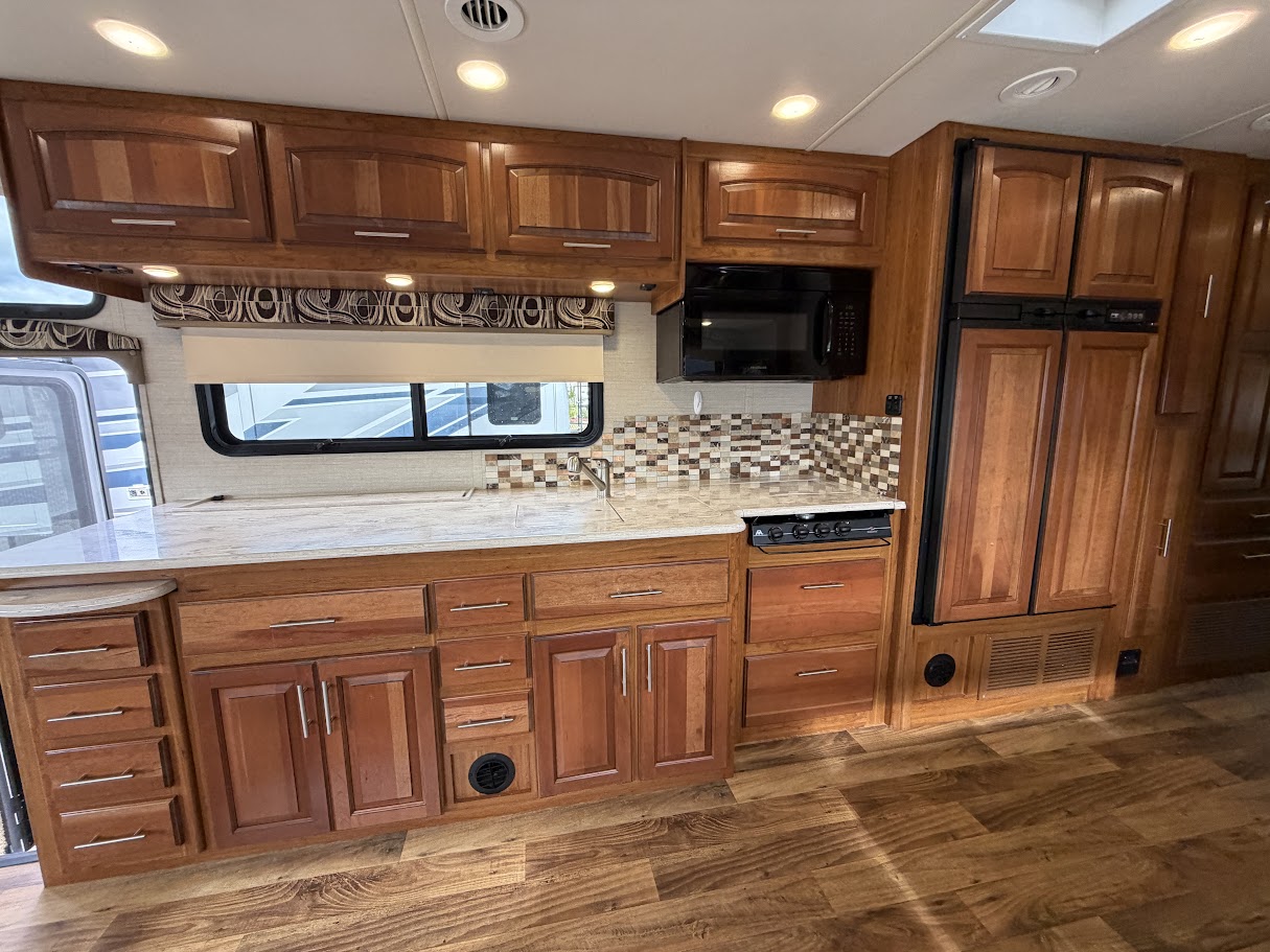 2017 JAYCO PRECEPT 35S - Image 15