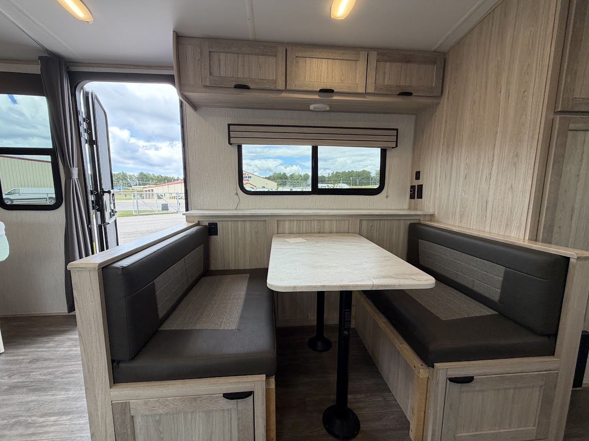 2022 CRUISER RV SHADOW CRUISER 22RKS - Image 14
