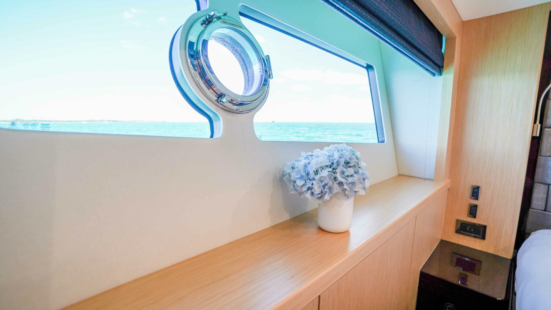 2016 Sunseeker 75 Yacht - Image 52