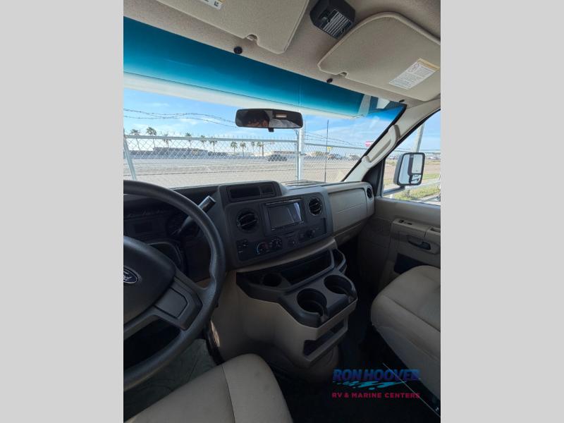 2025 THOR MOTOR COACH 25V - Image 6