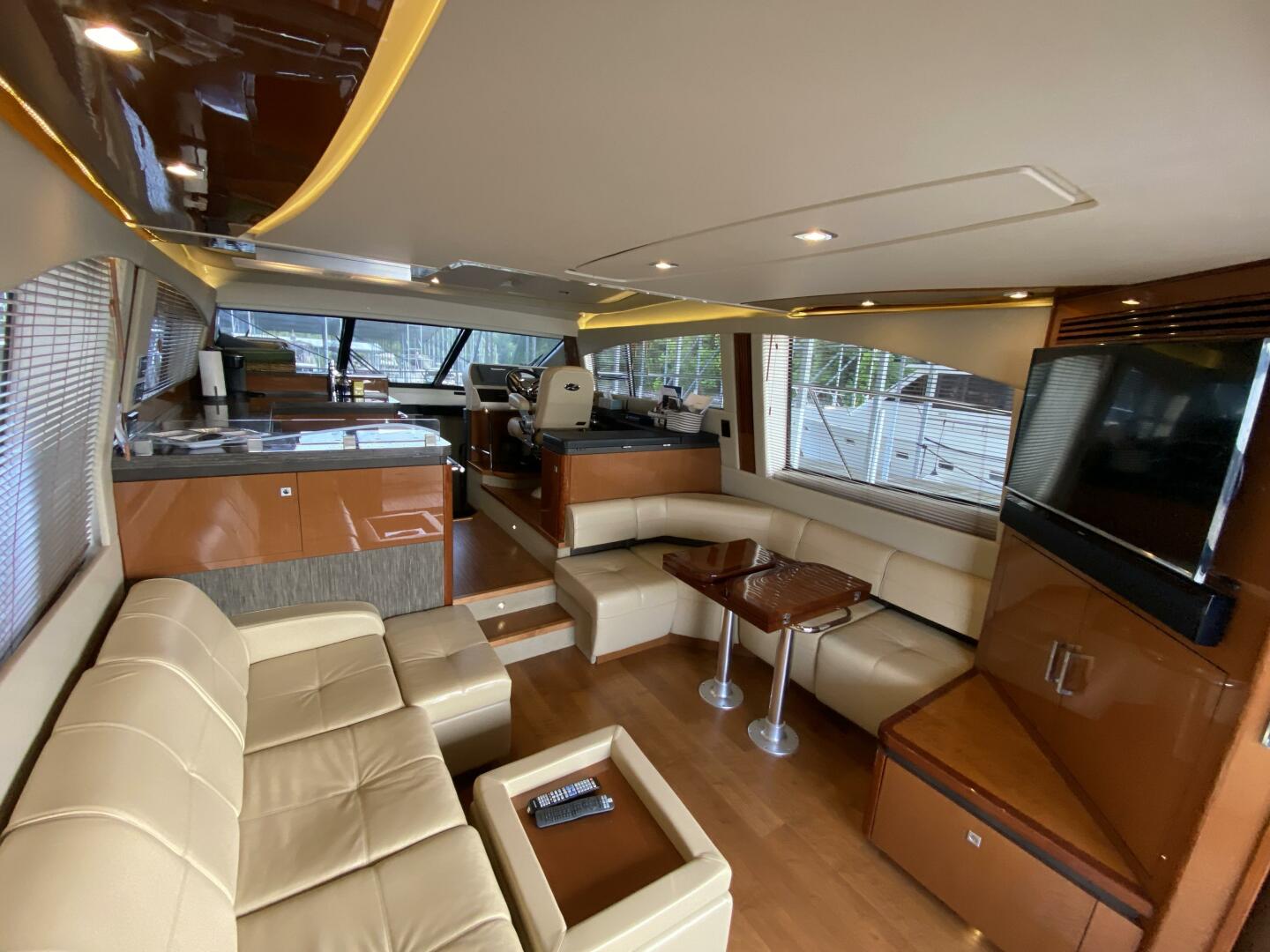 2016 Sea Ray 510 FLY - Image 14