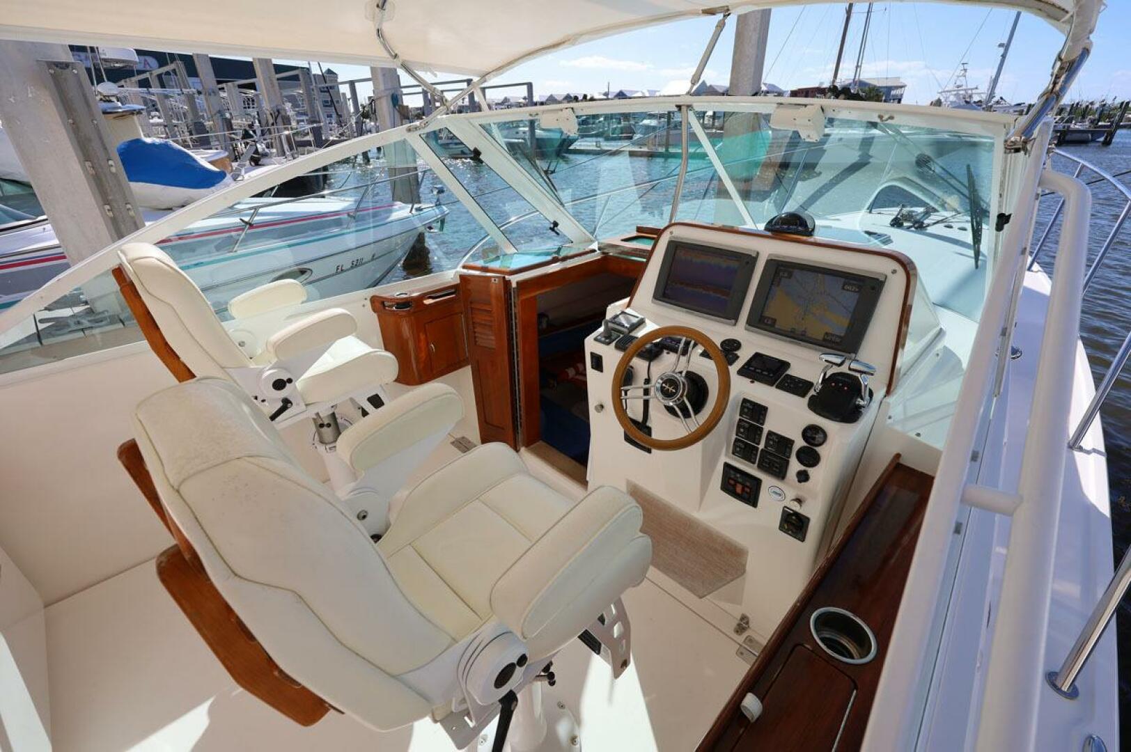 2013 Hunt Yachts Harrier 36 - Image 16