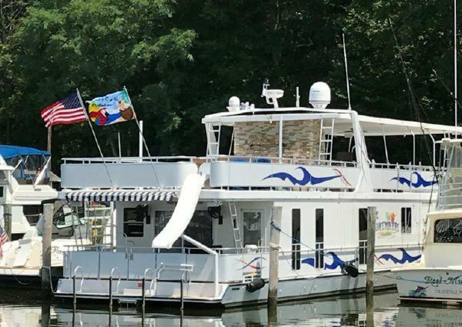2017 Sumerset Houseboat - Image 154