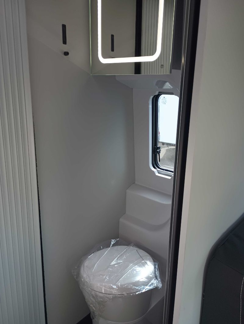 2026 Grand Design Lineage Series VT LVT2 - Image 13