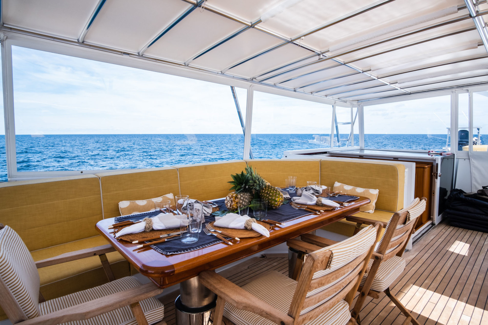 1999 Palmer Johnson Motor Yacht - Image 43