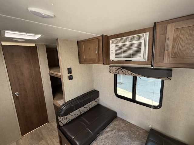 2018 Gulf Stream Ameri-Lite Super-Lite 198BH - Image 10
