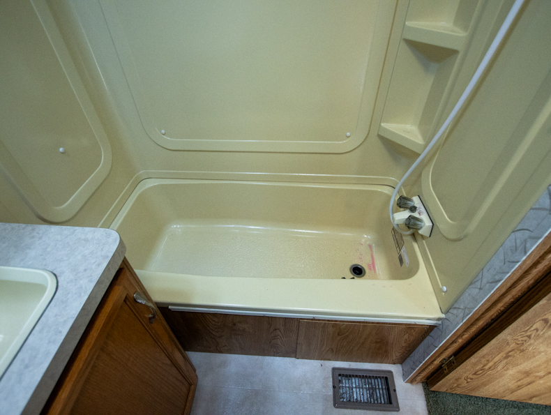 2002 Shasta Oasis 255TBS - Image 19
