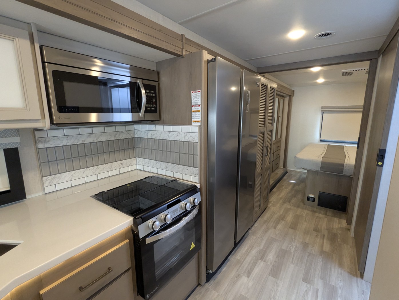 2026 Thor Motor Coach Windsport 35R - Image 20