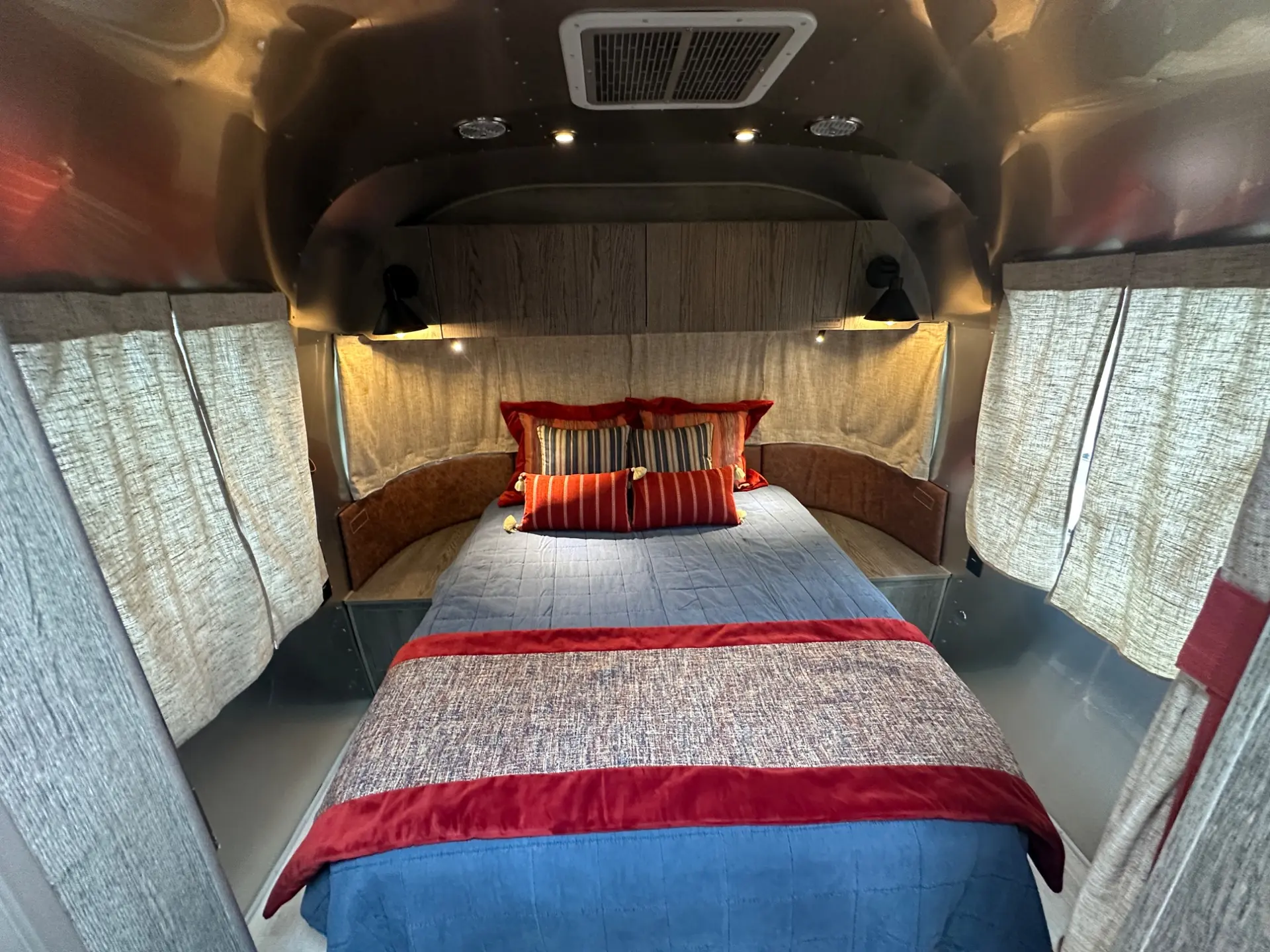 2027 Airstream Stetson +6666 SE 27FBQ - Image 17
