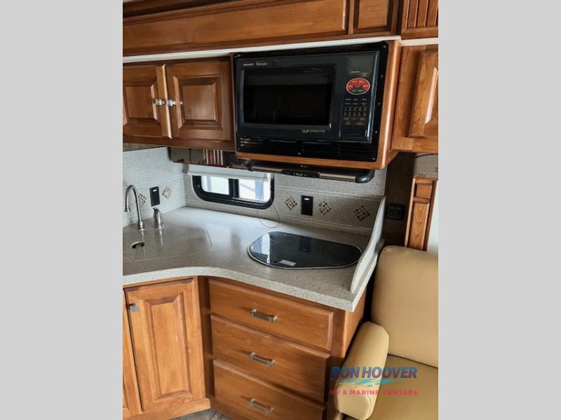2014 TIFFIN 32BR - Image 17