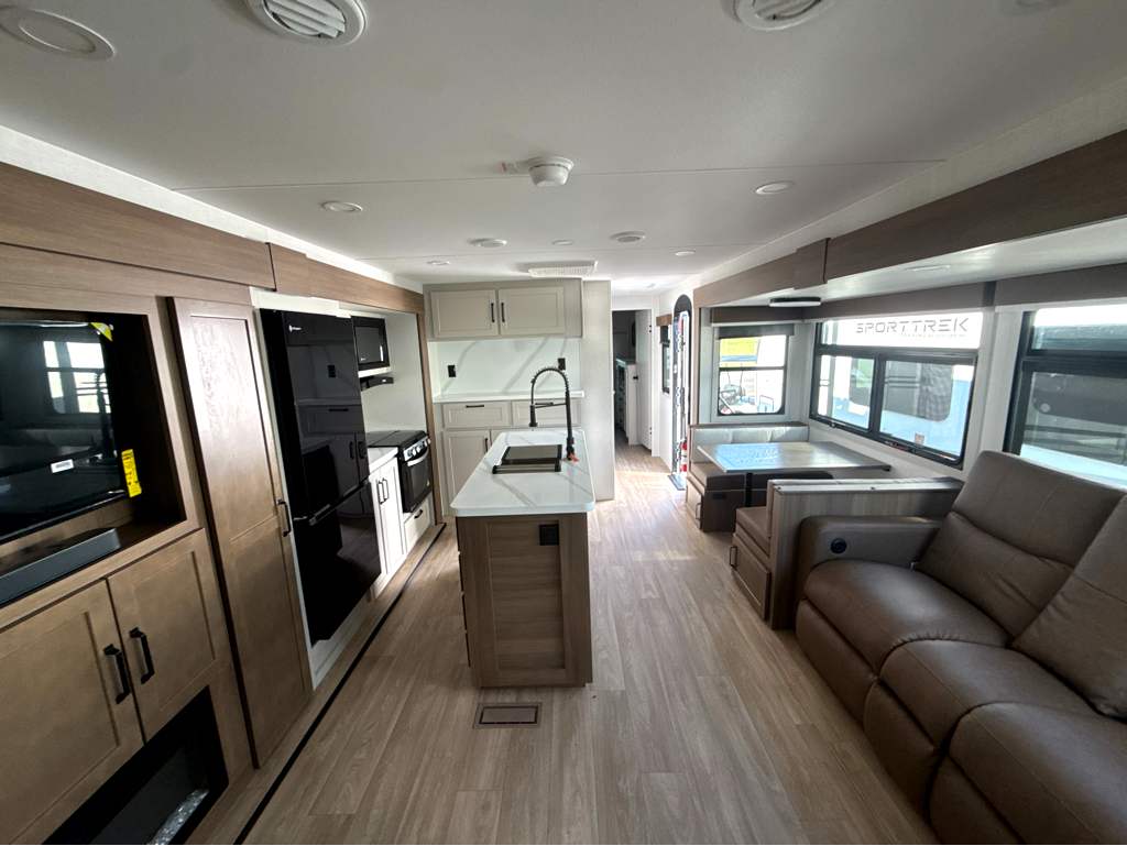 2027 VENTURE RV SPORTTREK 343VIB - Image 6