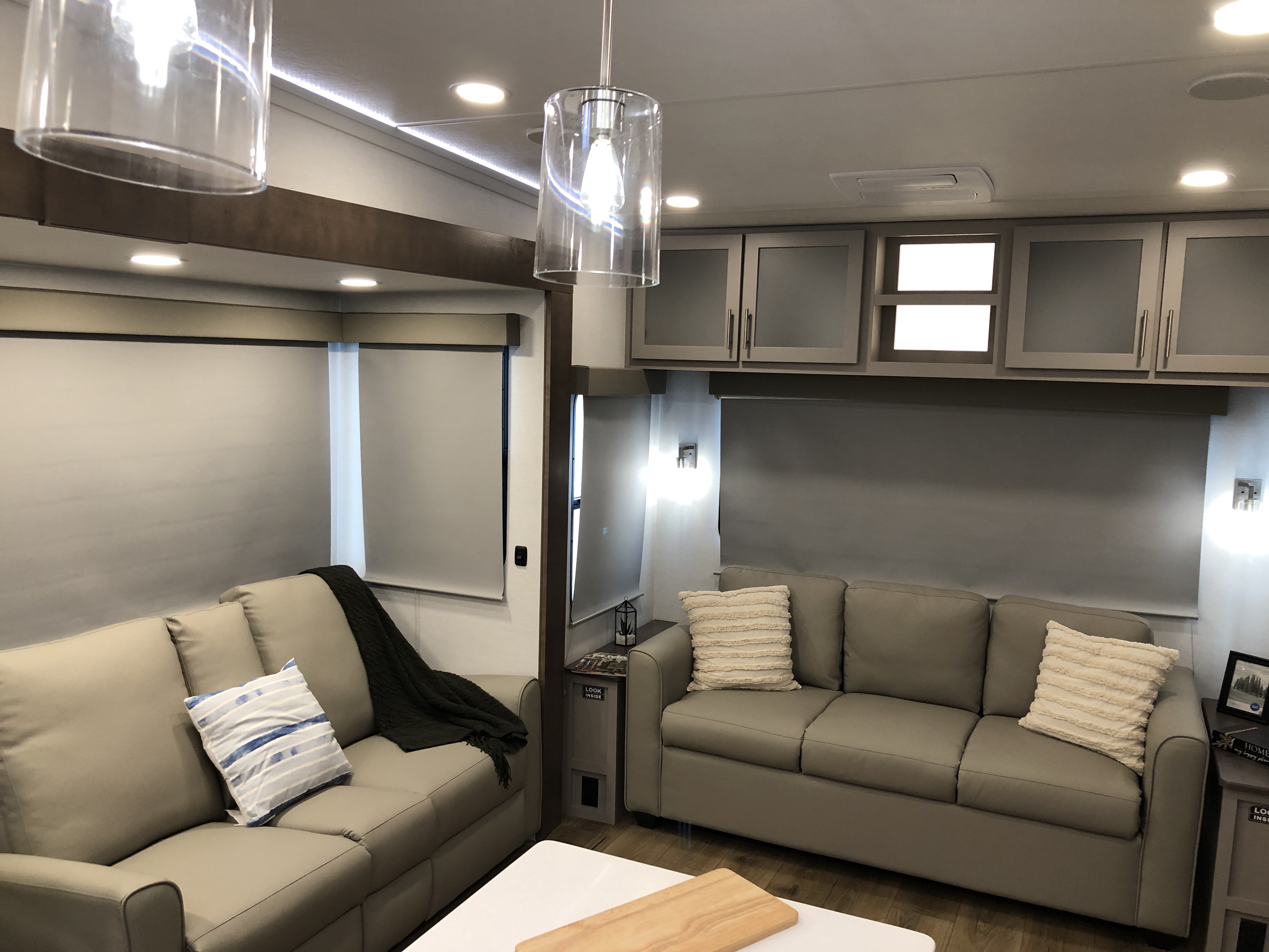 2026 Alliance RV Avenue 32RLS - Image 20