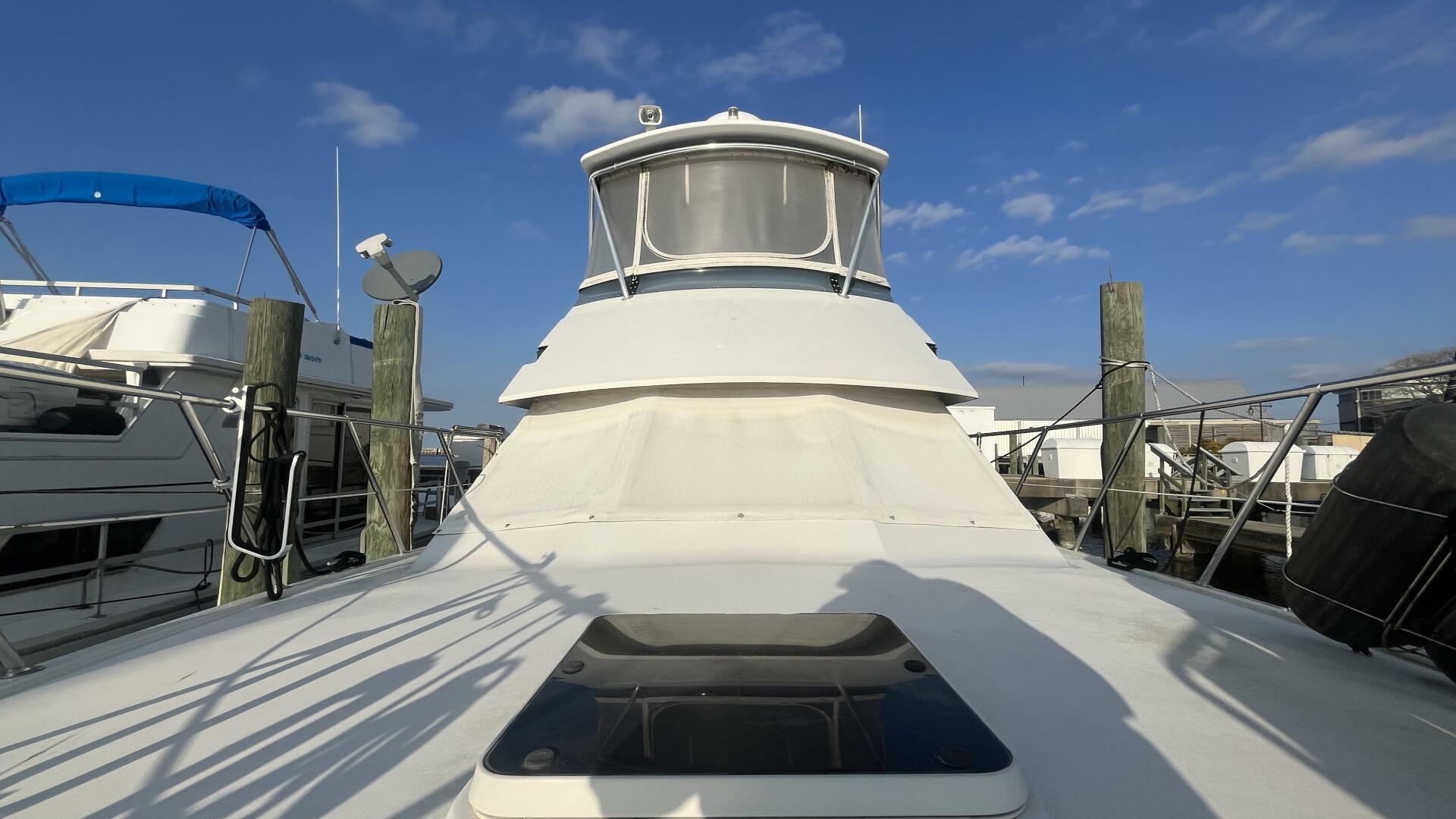 1994 Hatteras Double Cabin - Image 8