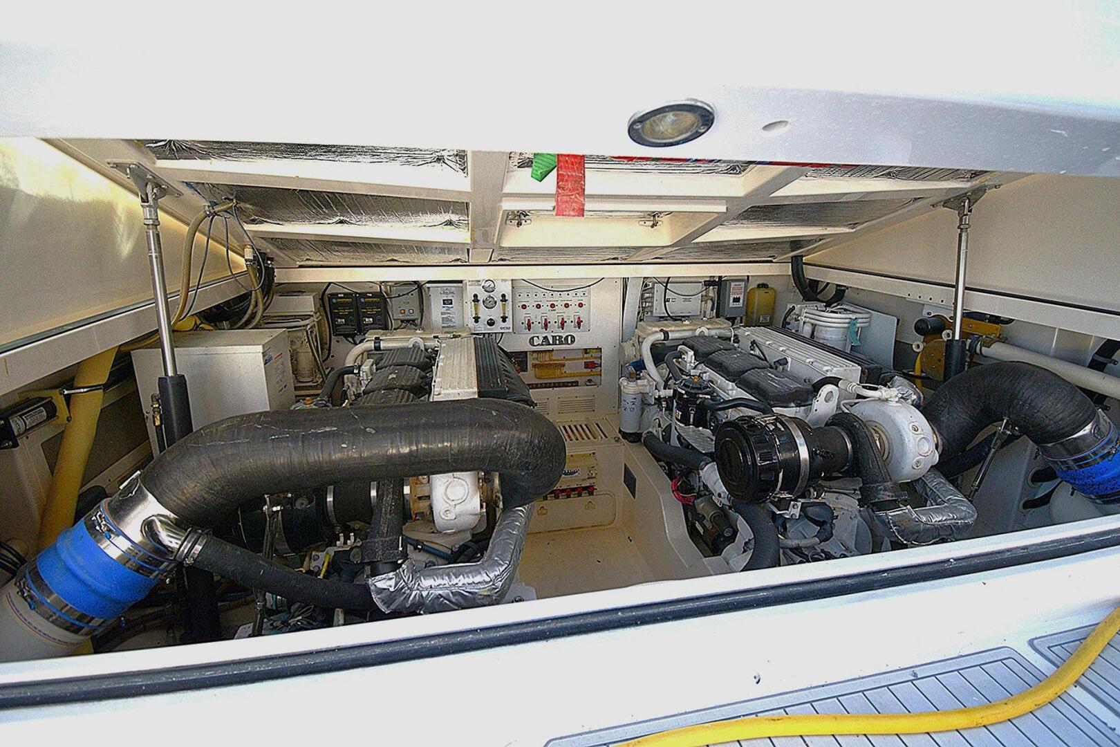 2005 Cabo Express - Image 16