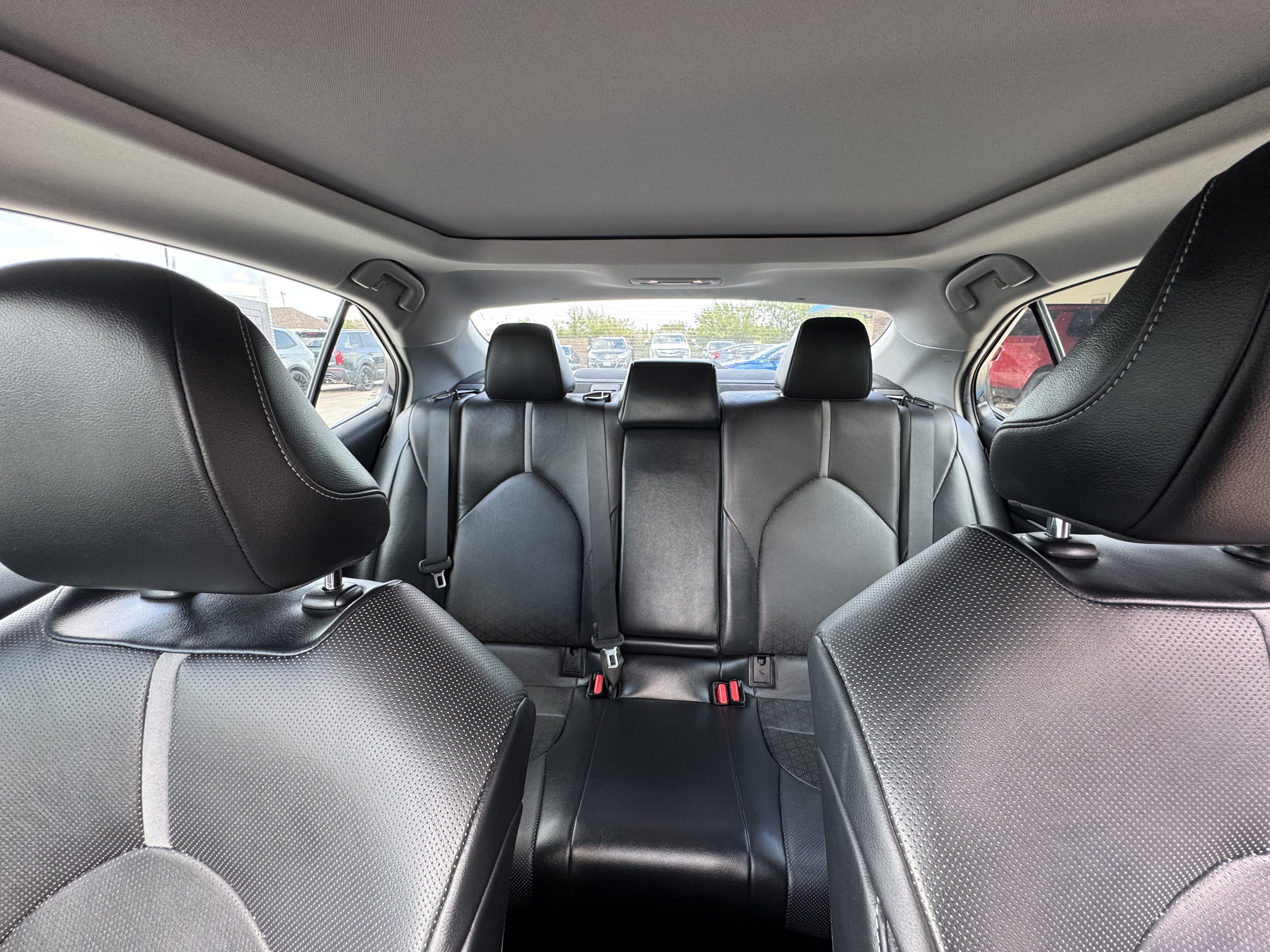 2020 Toyota Camry-4 Cyl. Sedan 4D SE - Image 20