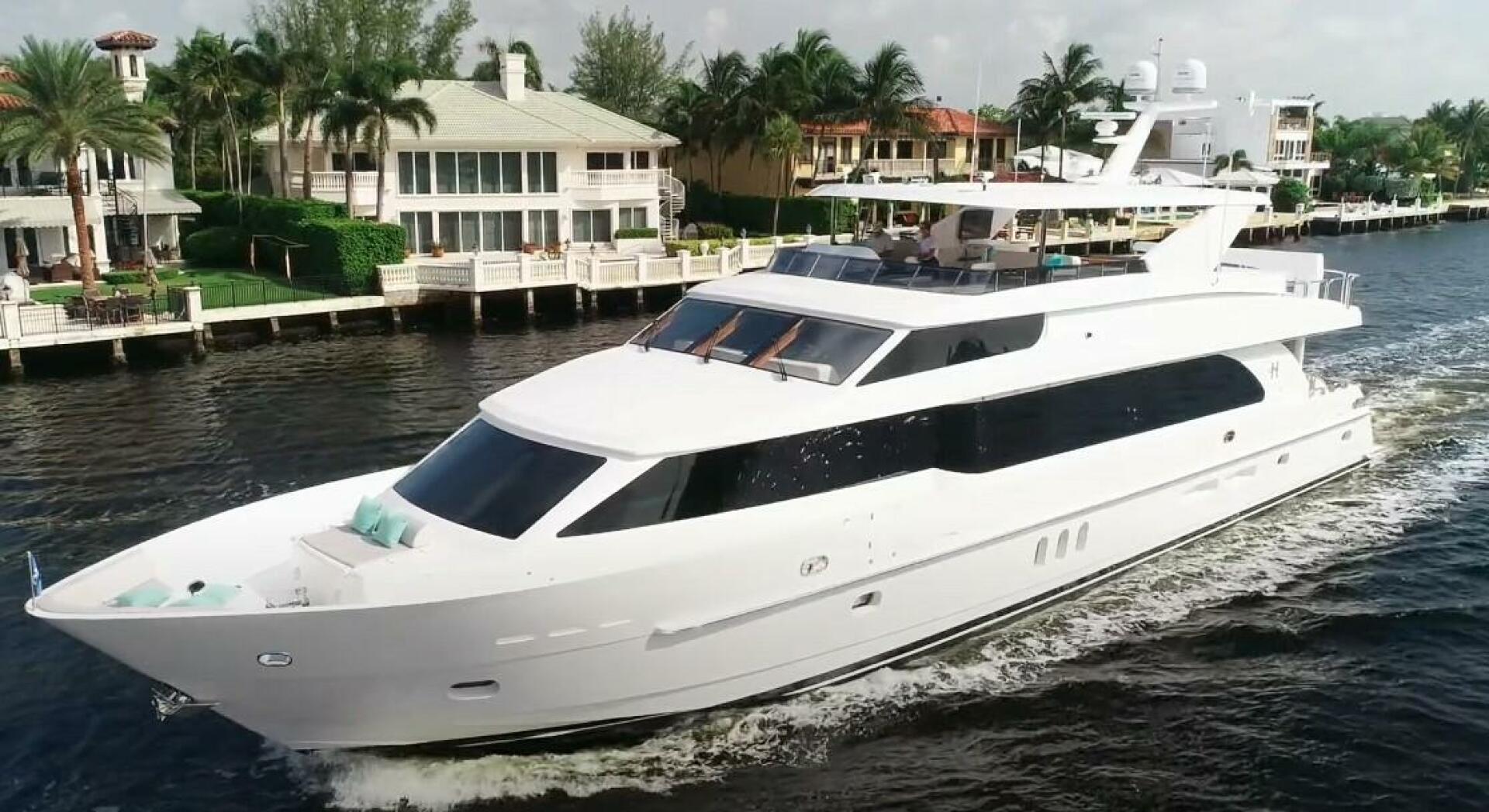 2017 Hargrave Raised Pilothouse - Image 3