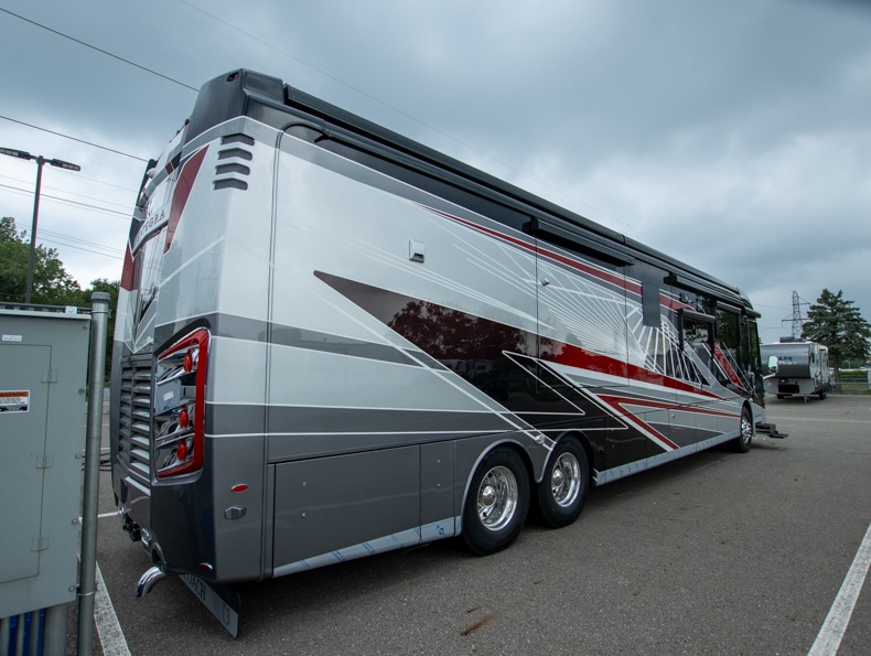 2026 Entegra Coach Anthem 44V - Image 2