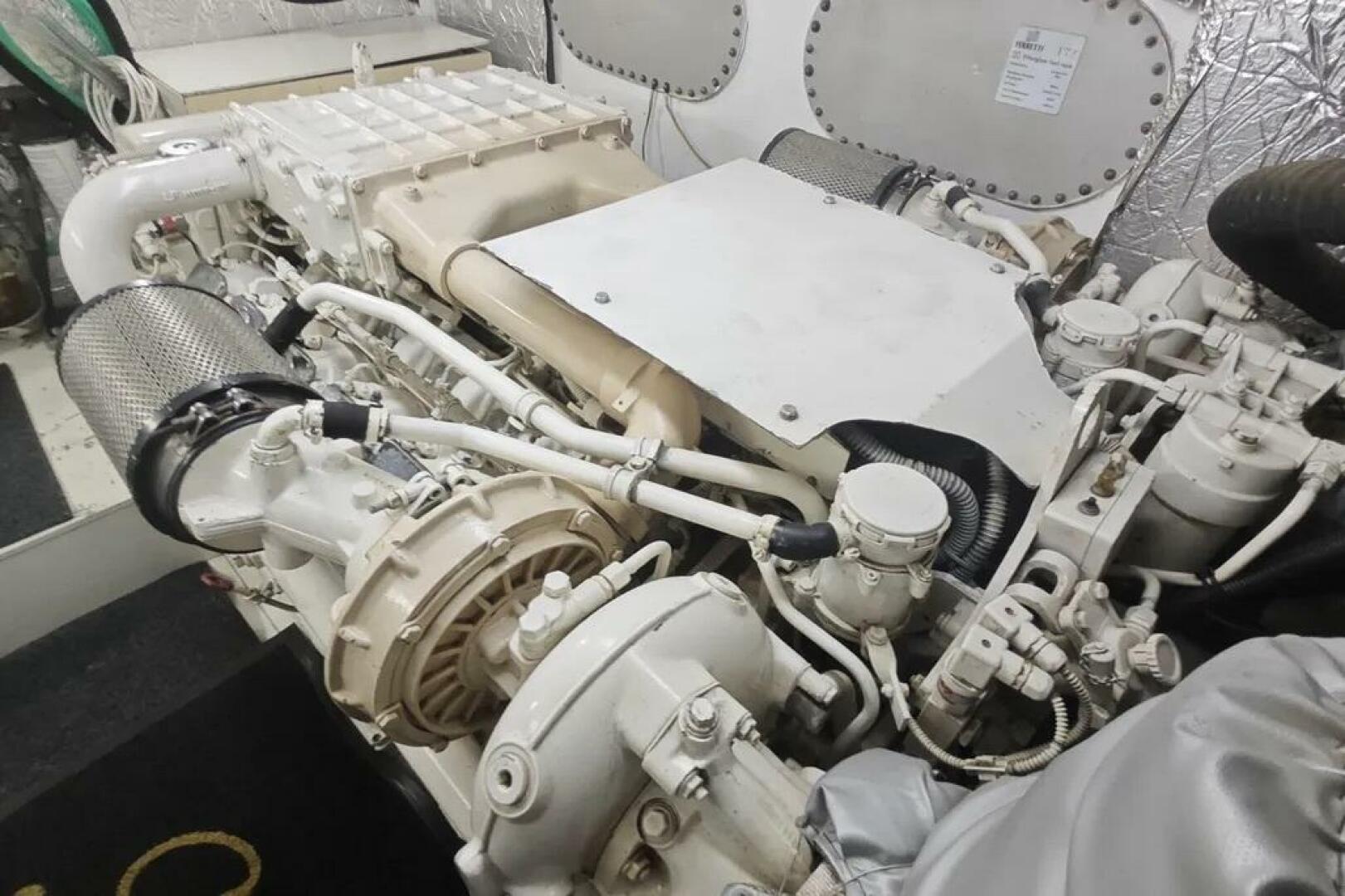 2002 Ferretti Yachts 720 - Image 26