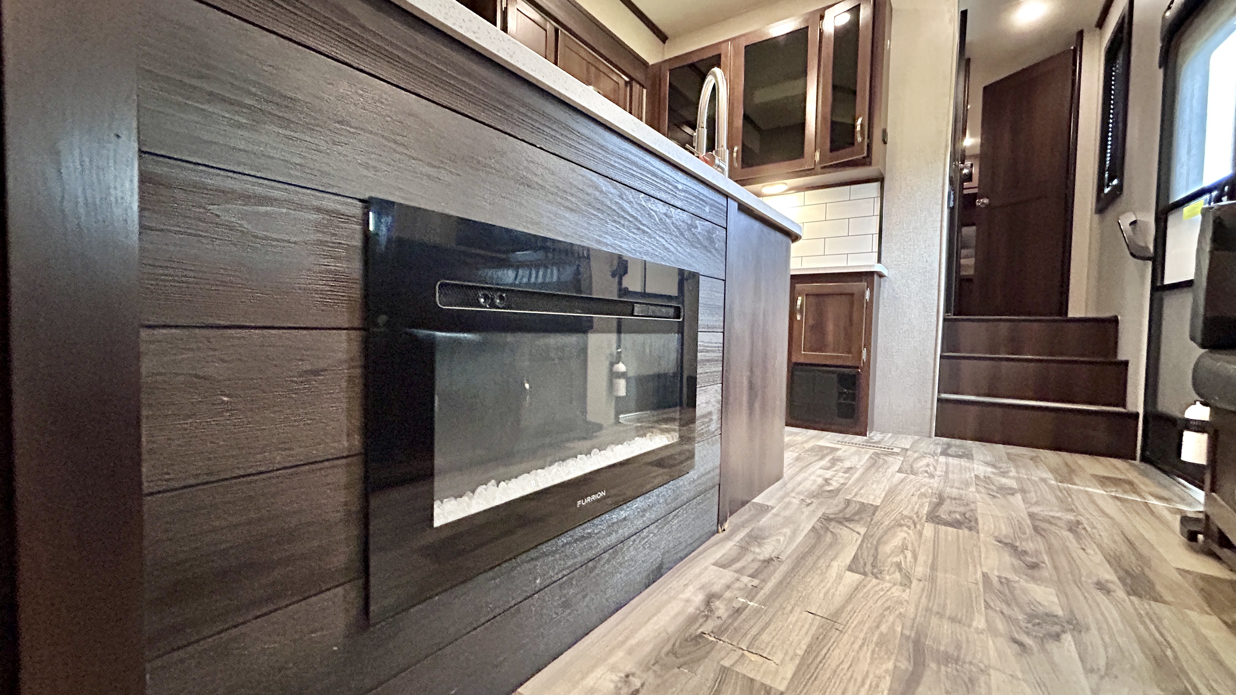2019 Jayco Talon 403T - Image 13