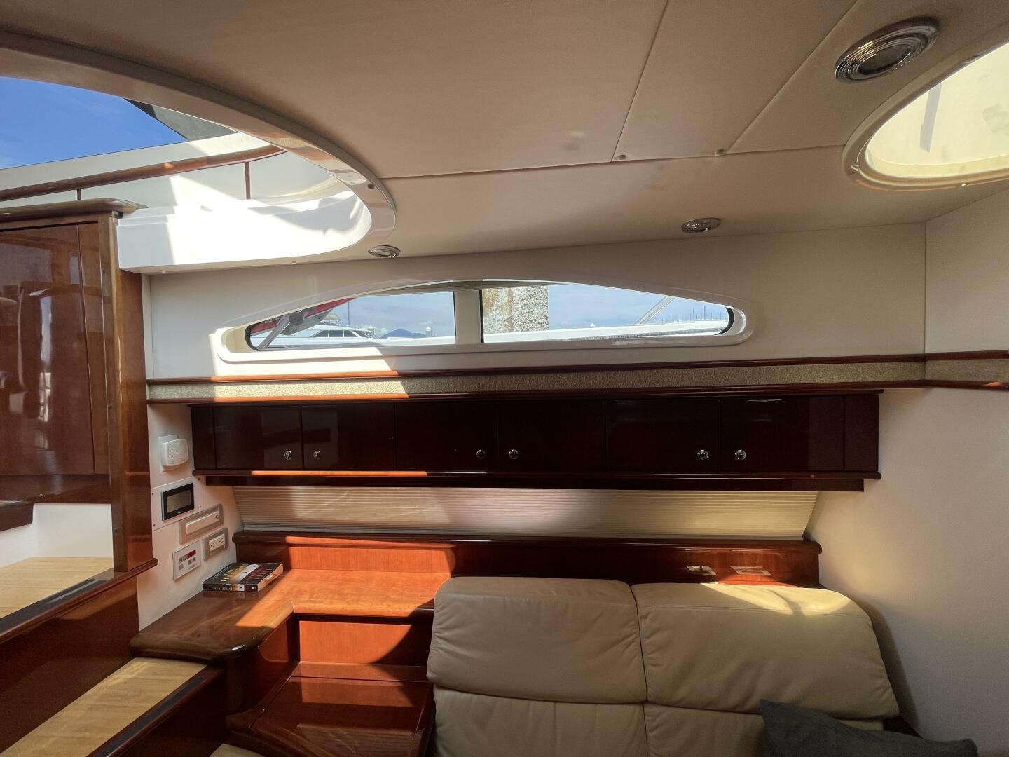 2006 Neptunus Royale 55 - Image 27