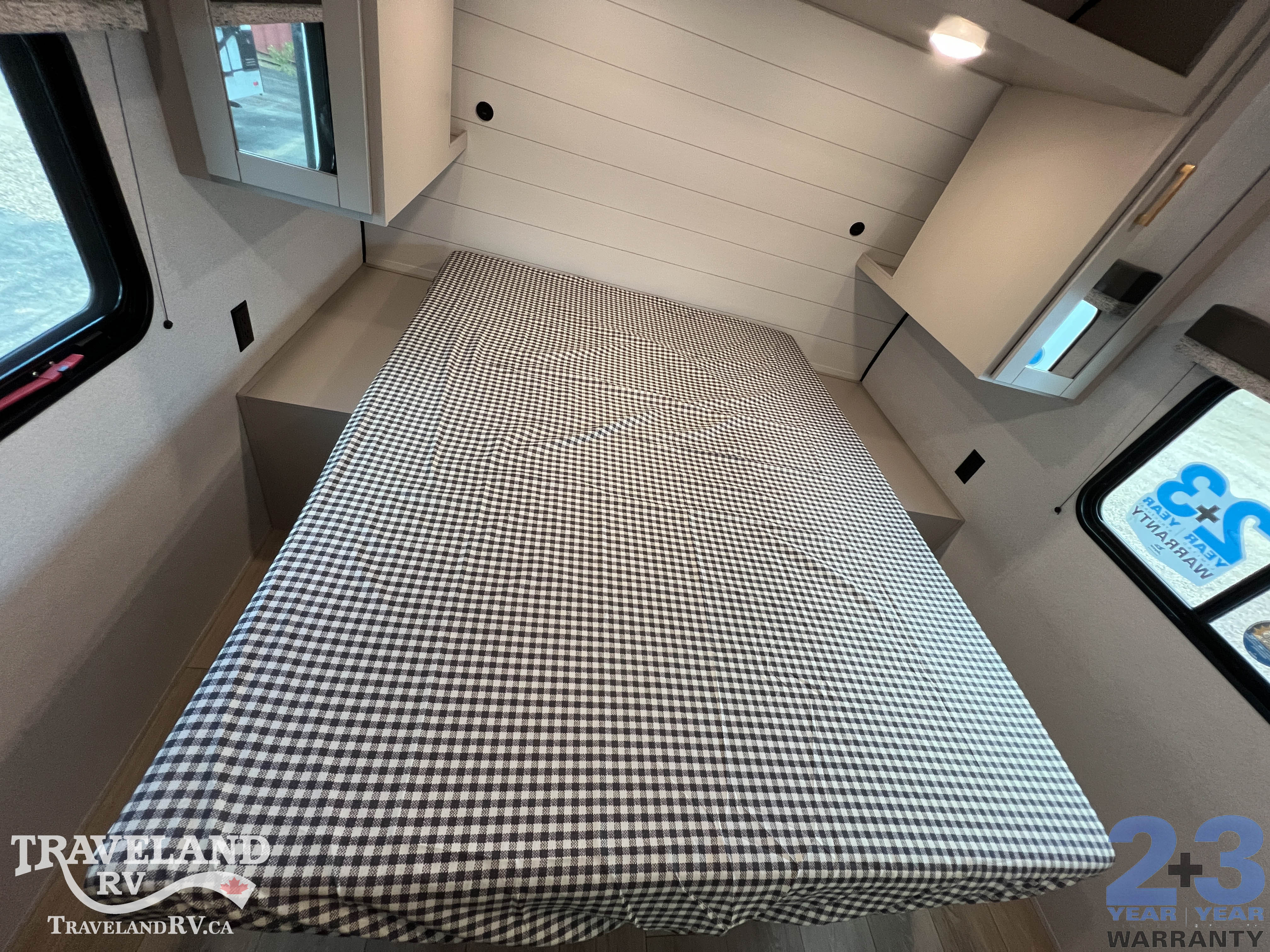 2027 JAYCO JAY FLIGHT 333BTS - Image 42