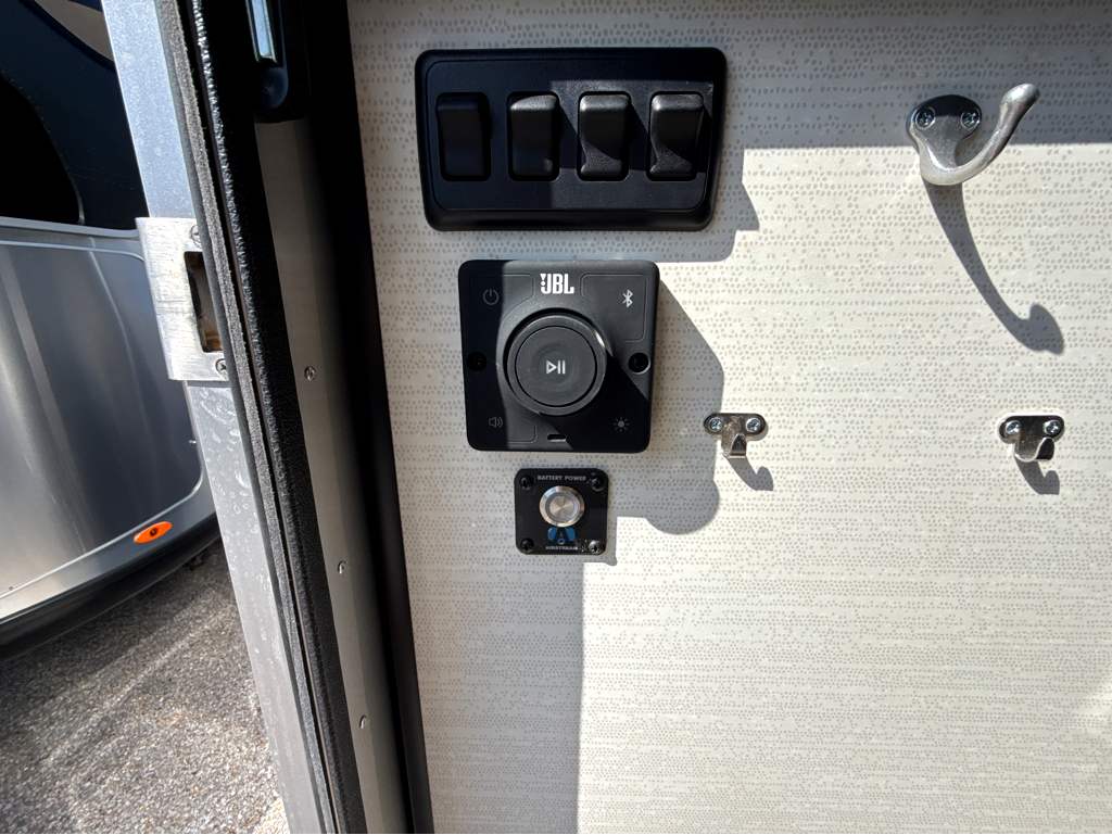 2026 AIRSTREAM Basecamp 20XE - Image 12