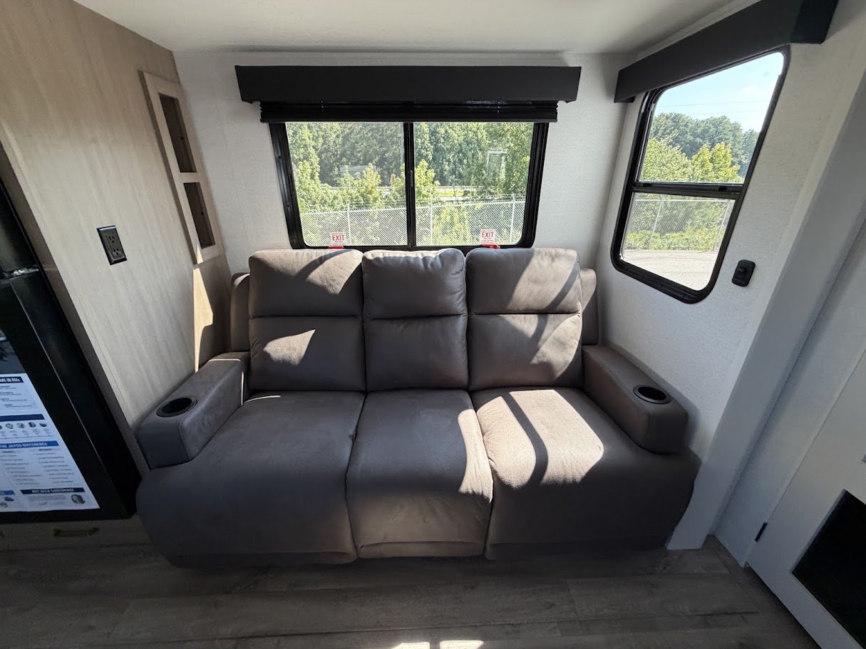 2027 JAYCO EAGLE SLE 24MLE - Image 19