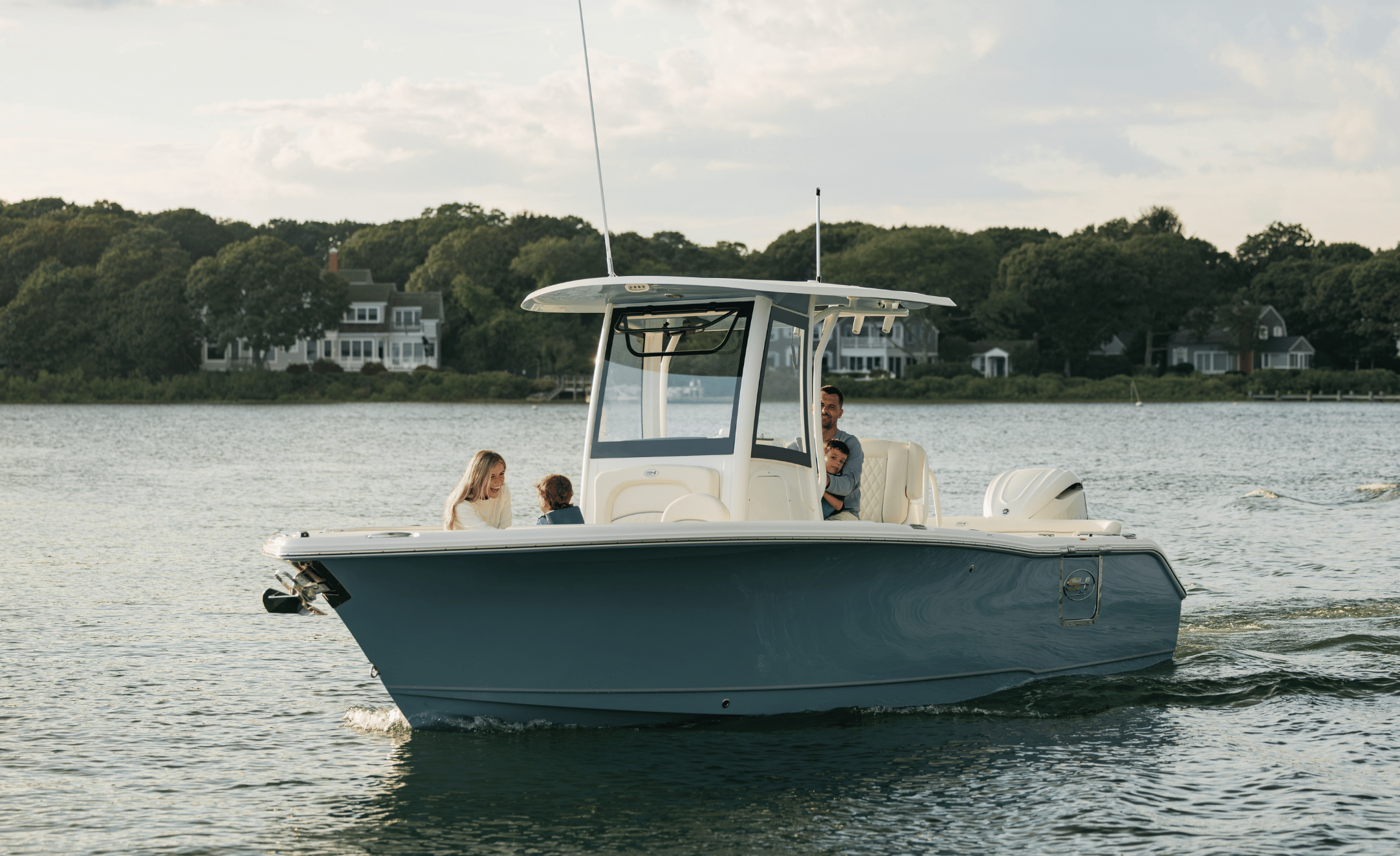 2027 Sea Hunt Ultra 255SE - Image 3
