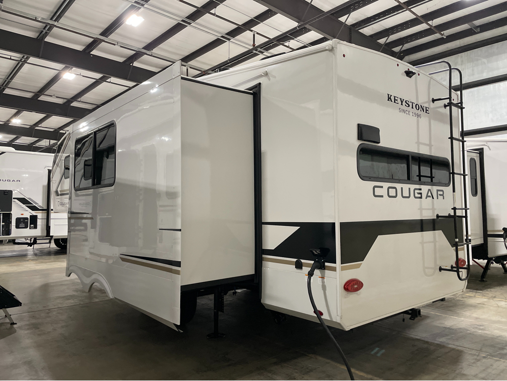 2027 Keystone Cougar Half-Ton 26RKE - Image 4