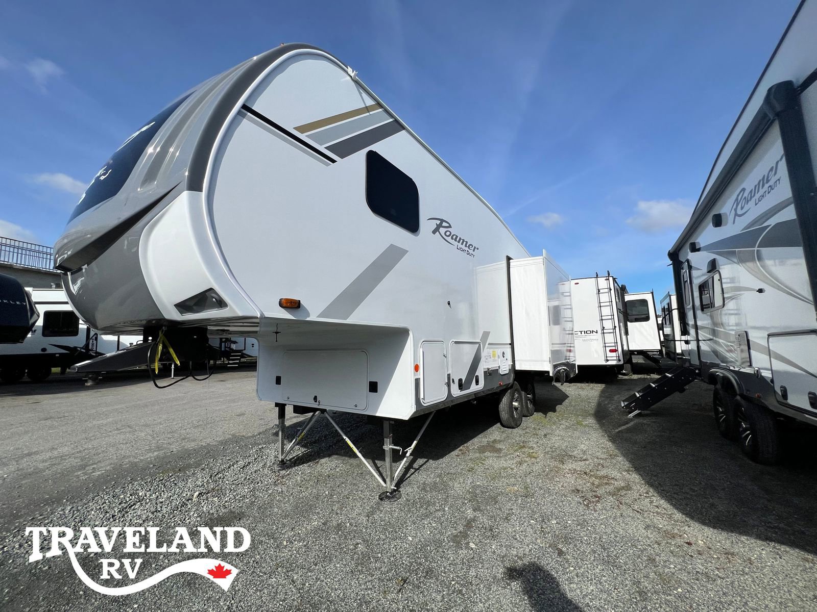 2025 Highland Ridge Roamer Light Duty 244RLS - Image 20