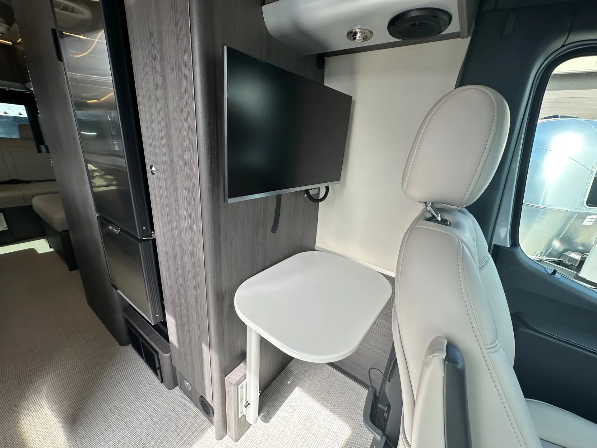 2026 Airstream Interstate 24GT - Image 15