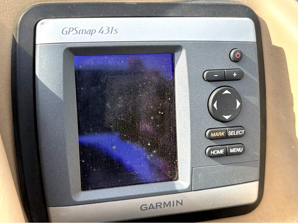 2013 Bennington 2275RL - Image 21