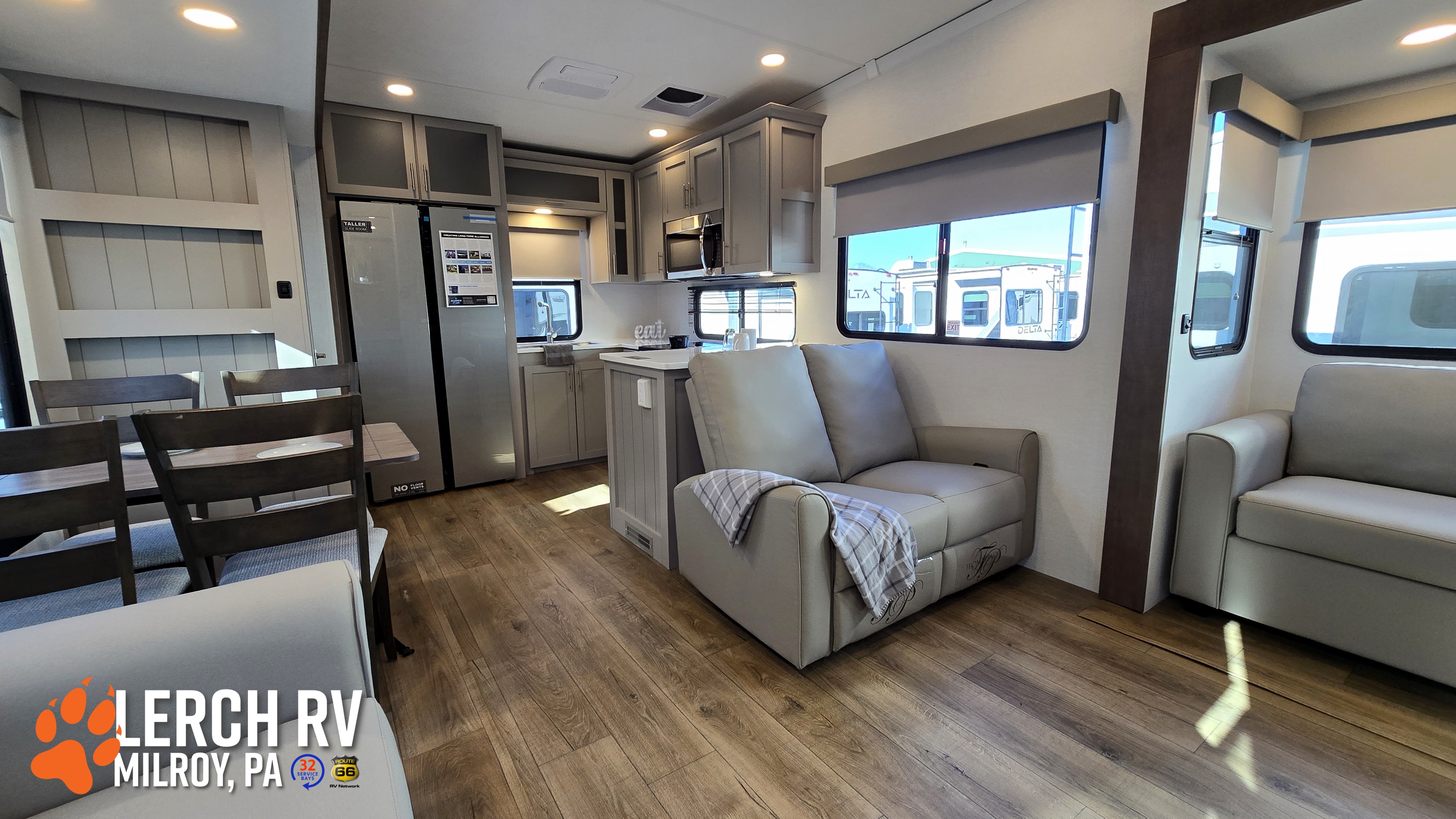 2026 Alliance RV AVENUE 35RKS - Image 10