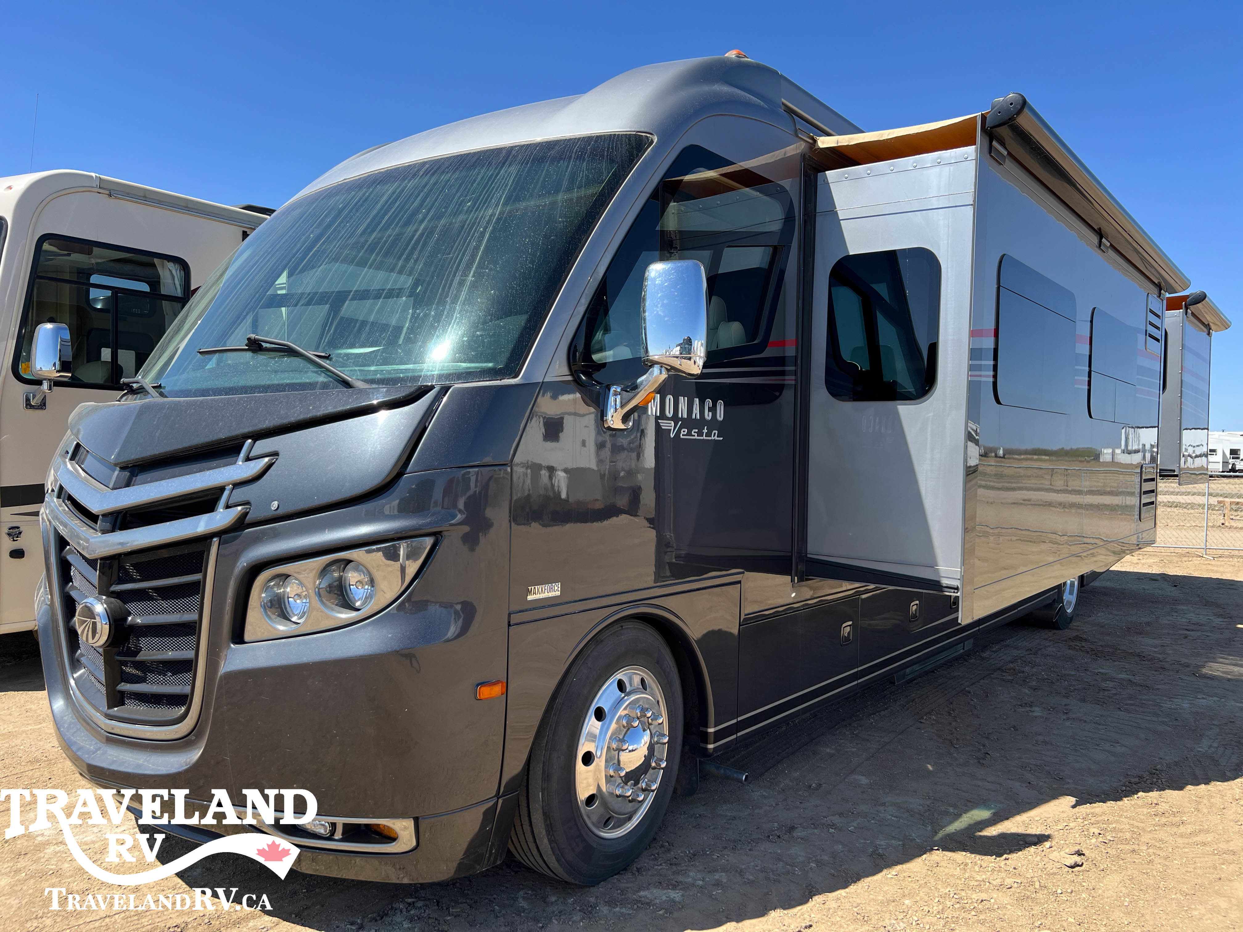 2012 Monaco RV Vesta 35PBD - Image 5