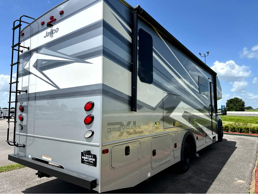 2027 JAYCO GREYHAWK XL 32U - Image 4