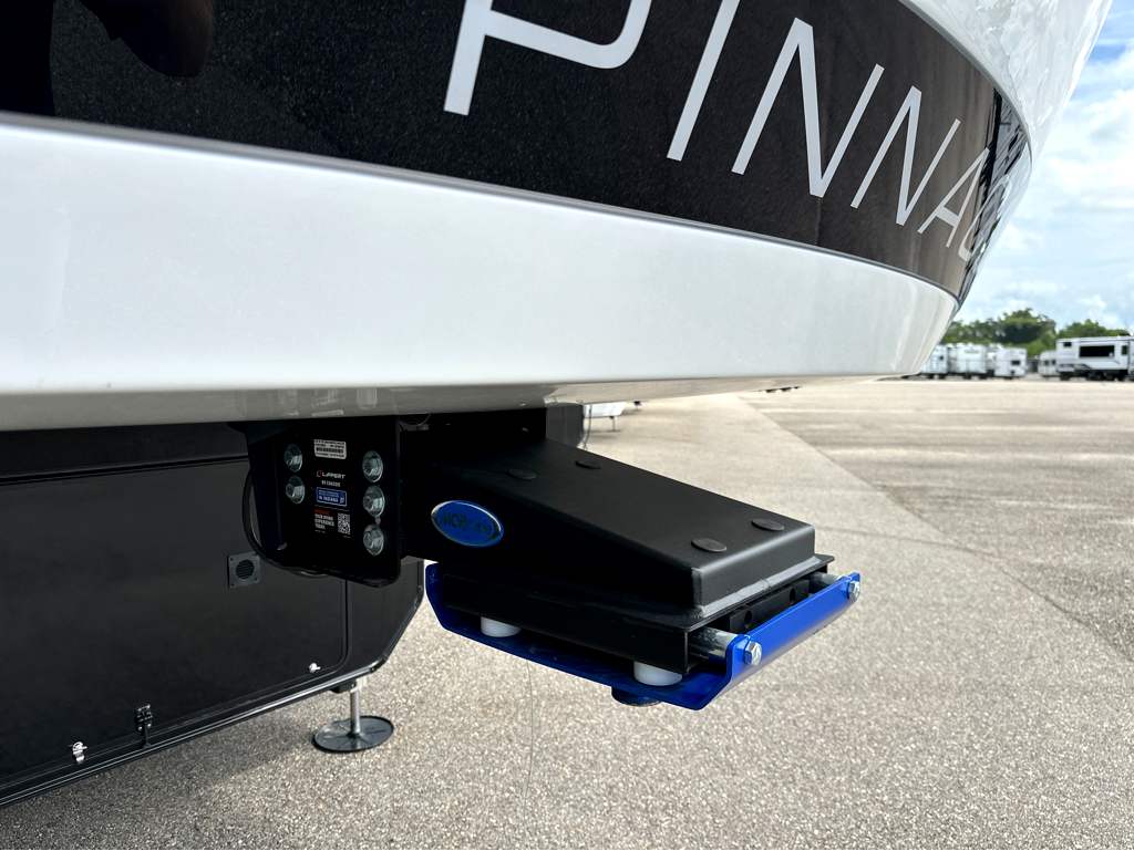 2027 JAYCO PINNACLE 32RLTS - Image 26