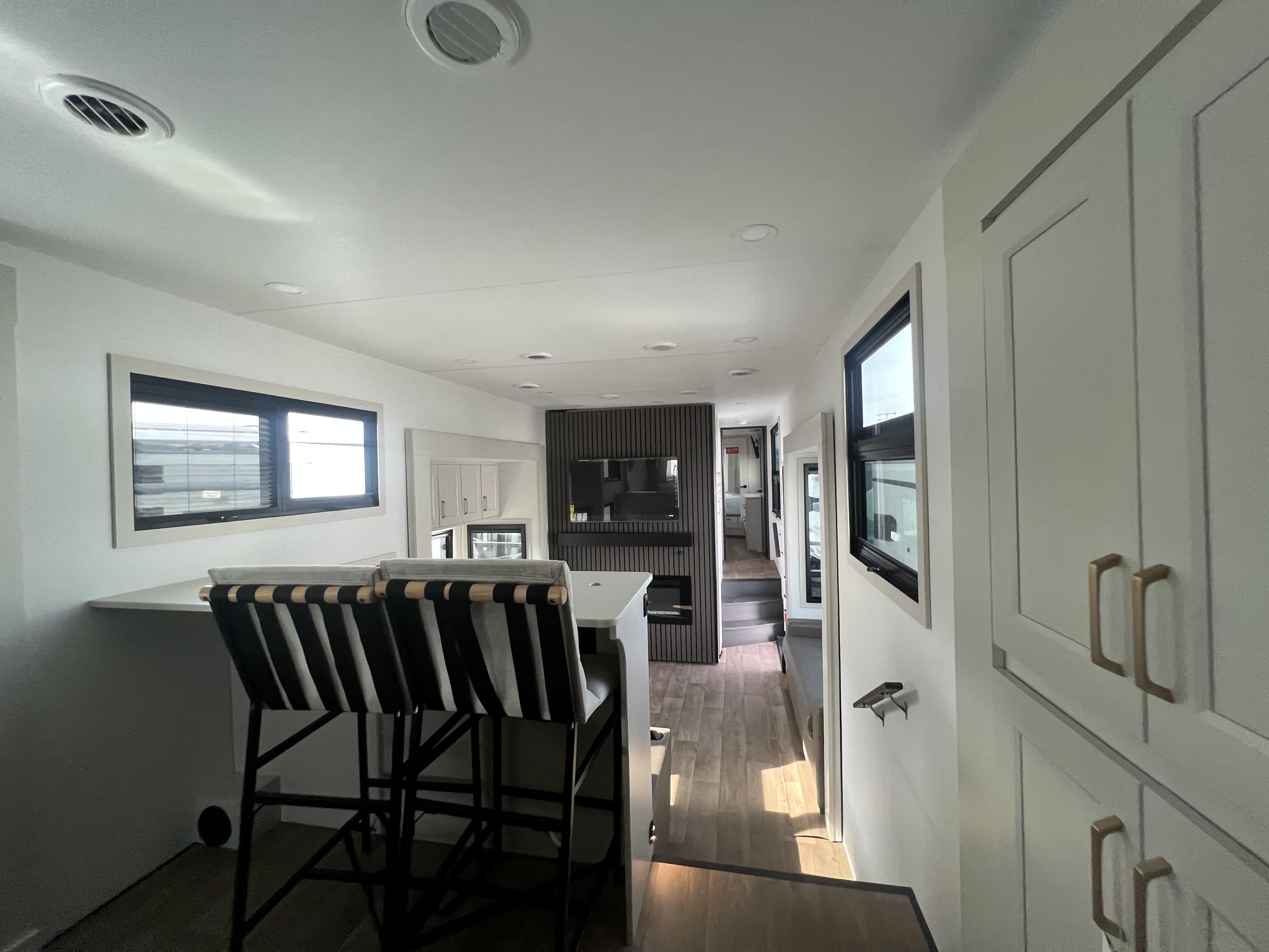 2027 Grand Design Solitude 390RK - Image 19