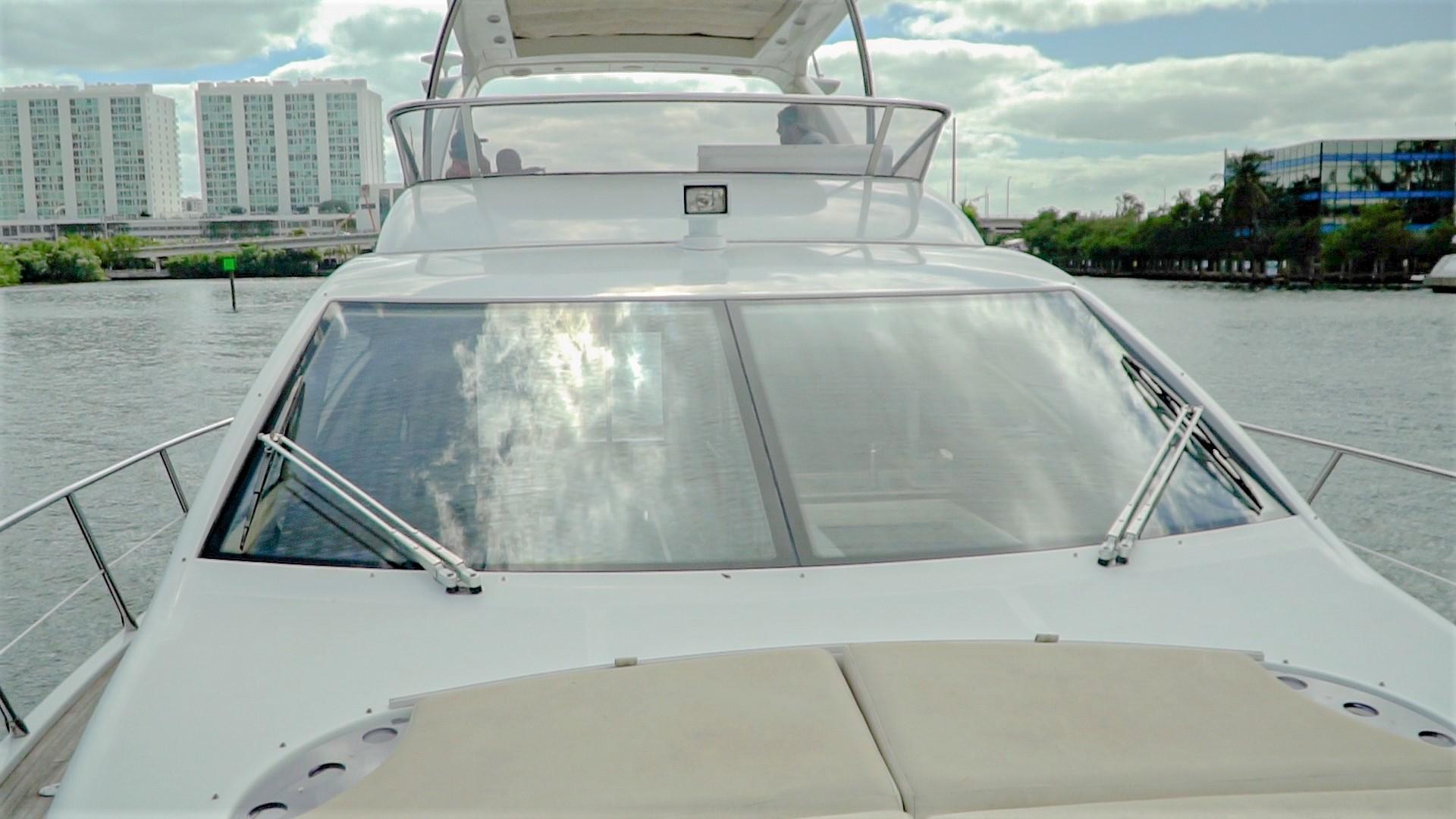 2013 Azimut FLY54 - Image 3