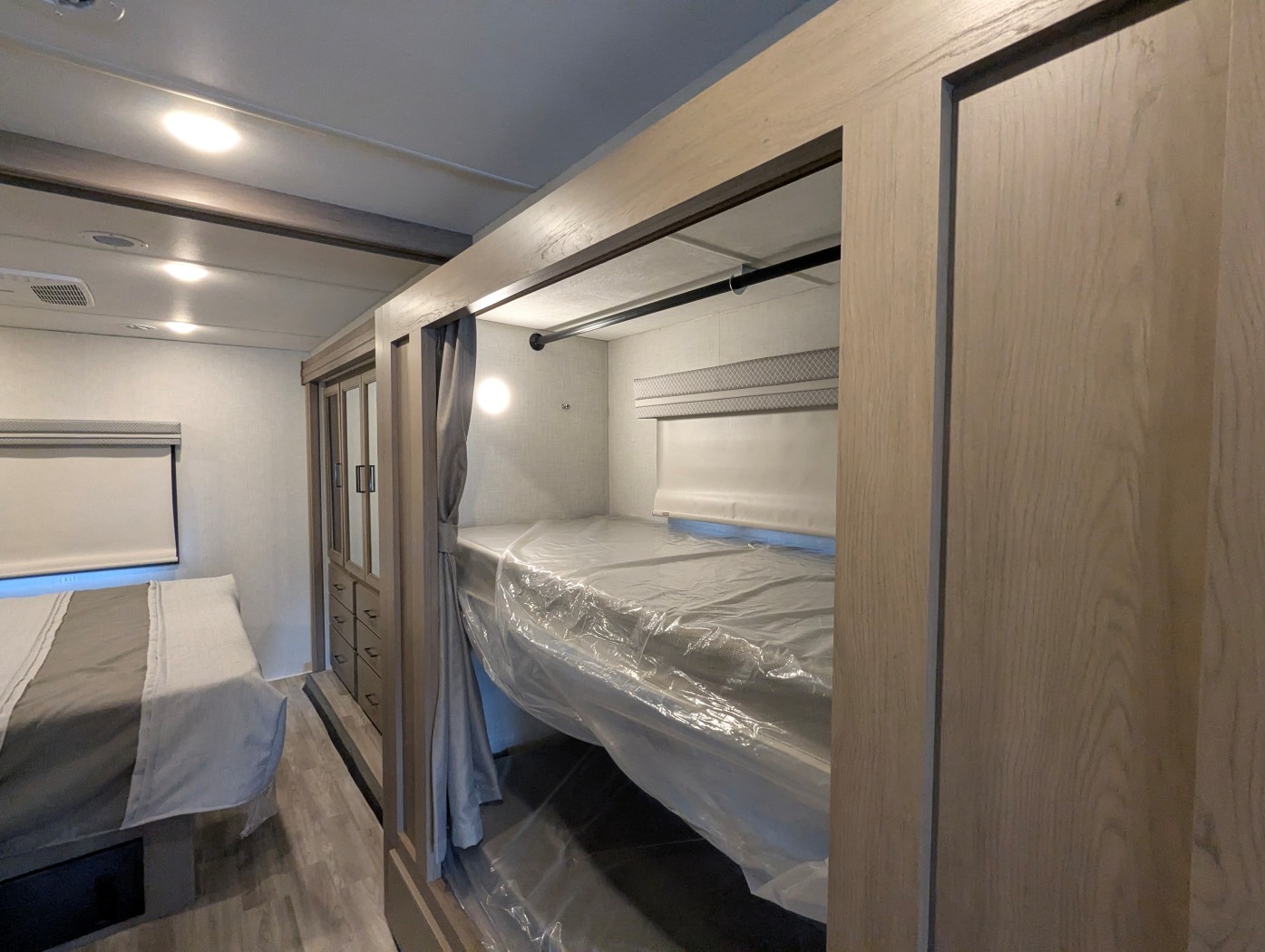 2026 Thor Motor Coach Windsport 35J - Image 21