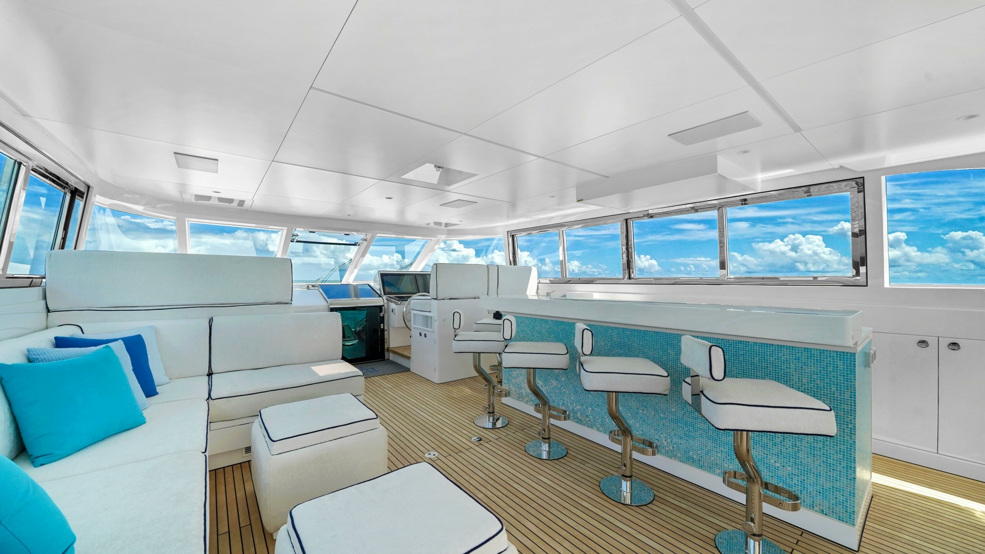 2025 Horizon Raised Pilothouse - Image 51