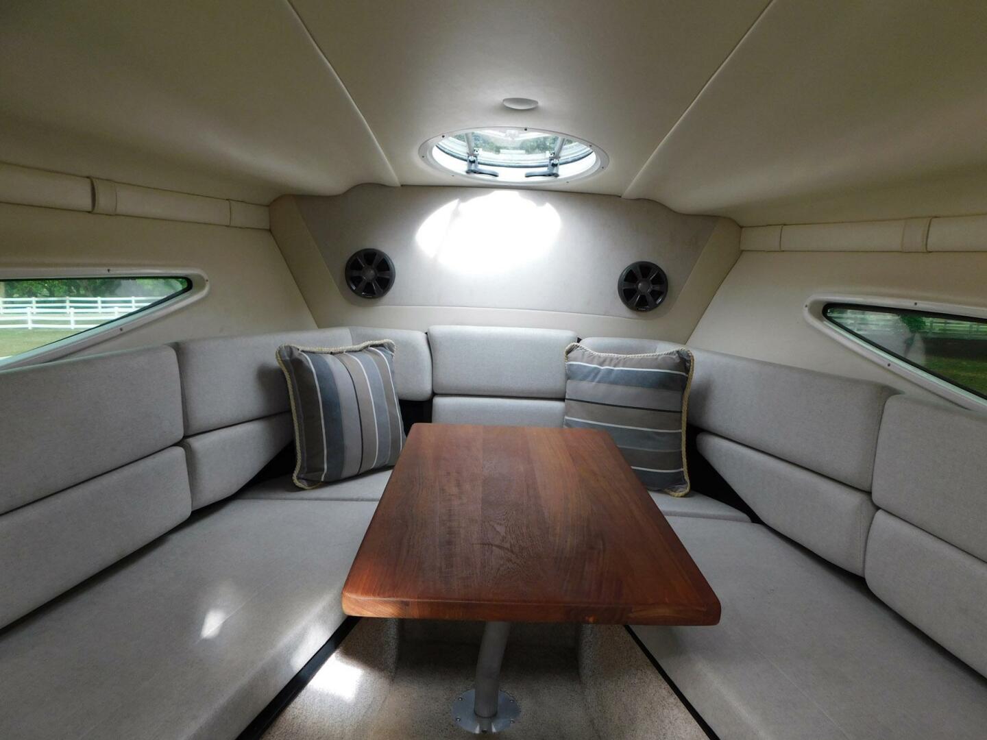 2018 Regal 26 Express Base - Image 15