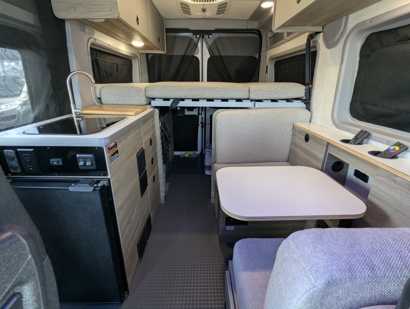 2024 Winnebago Solis Pocket 36A - Image 20